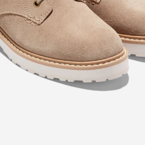 NWT COLE HAAN WATERPROOF SUEDE BOOTIE - Picture 13 of 16